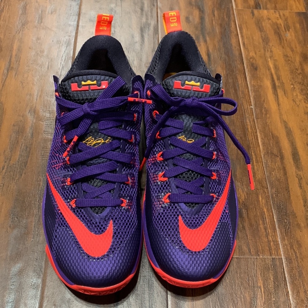 Nike Lebron 12 XII Low Court Purple Basketball Men’s Shoes Size 8